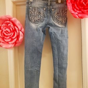 MissMe Size 31 Skinny Jeans